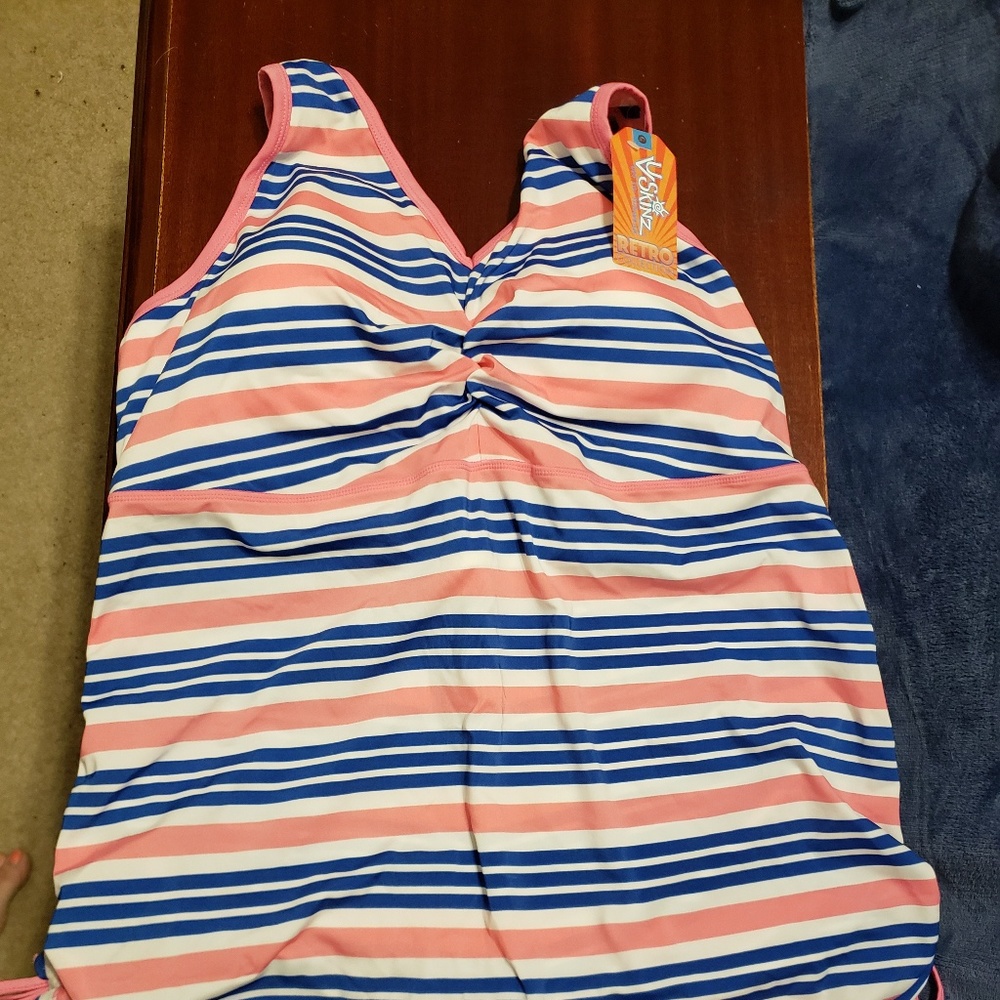 UV Skinz Tankini Top- pink/blue nwt